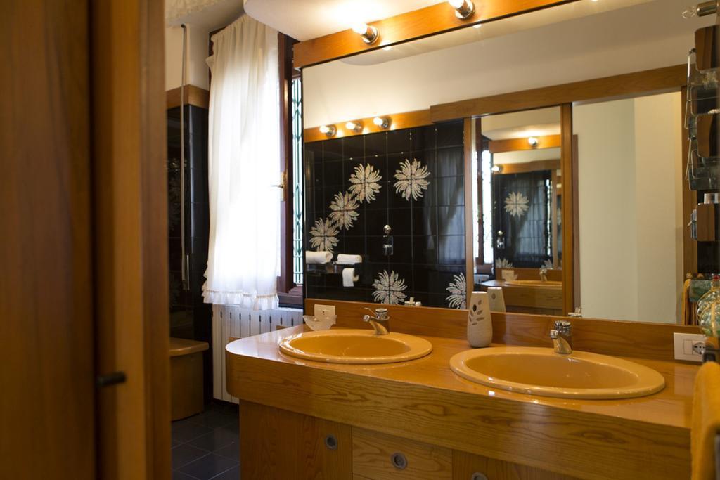 Fiera Monterosa 11 Apartment Milano Cameră foto